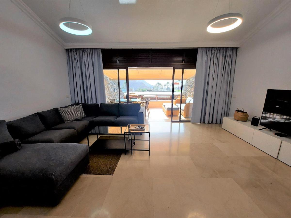 Villa Happiness - Luxury Chalet With Sea View Las Palmas Buitenkant foto